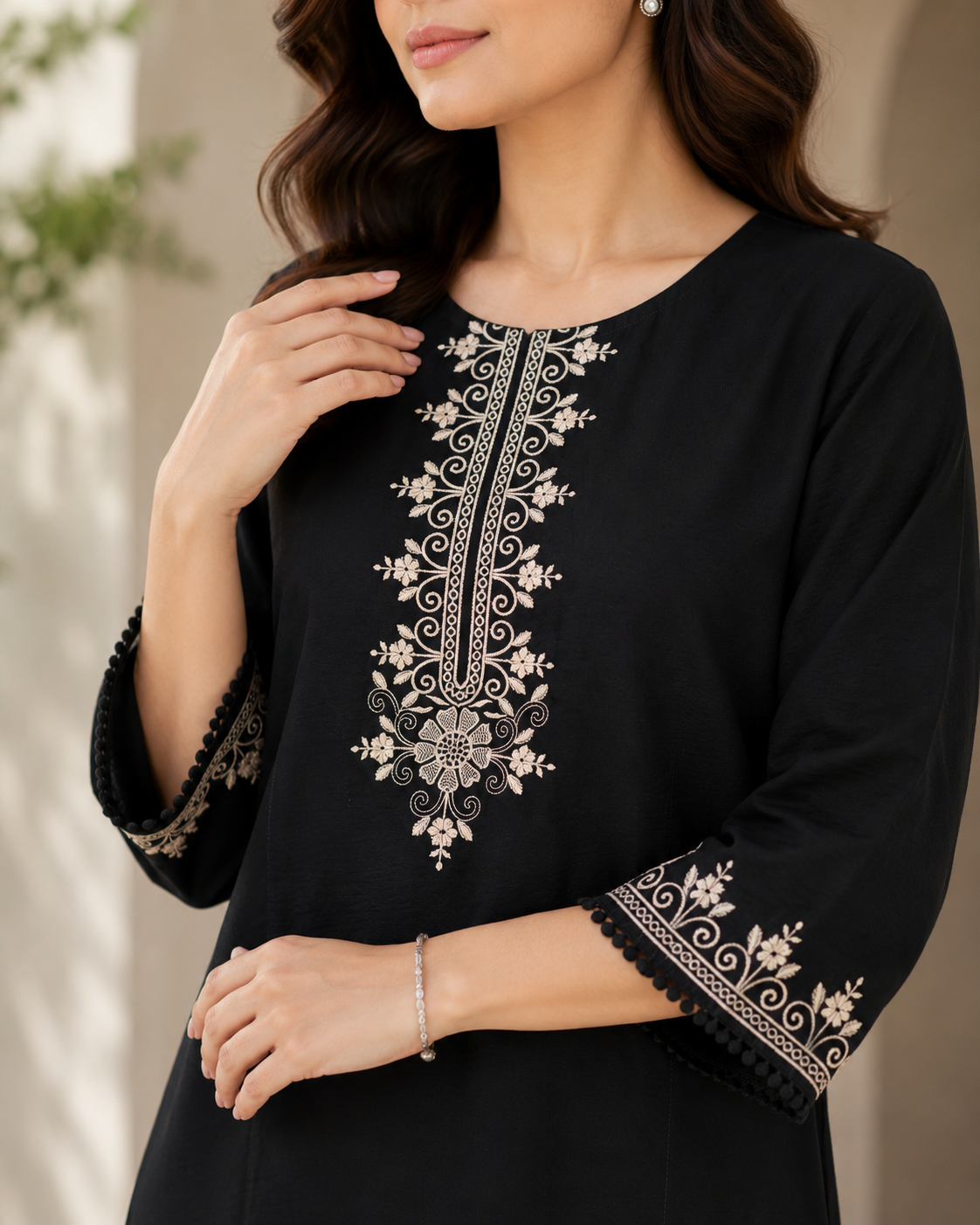 Black Women's Co-ord Set Secondary image